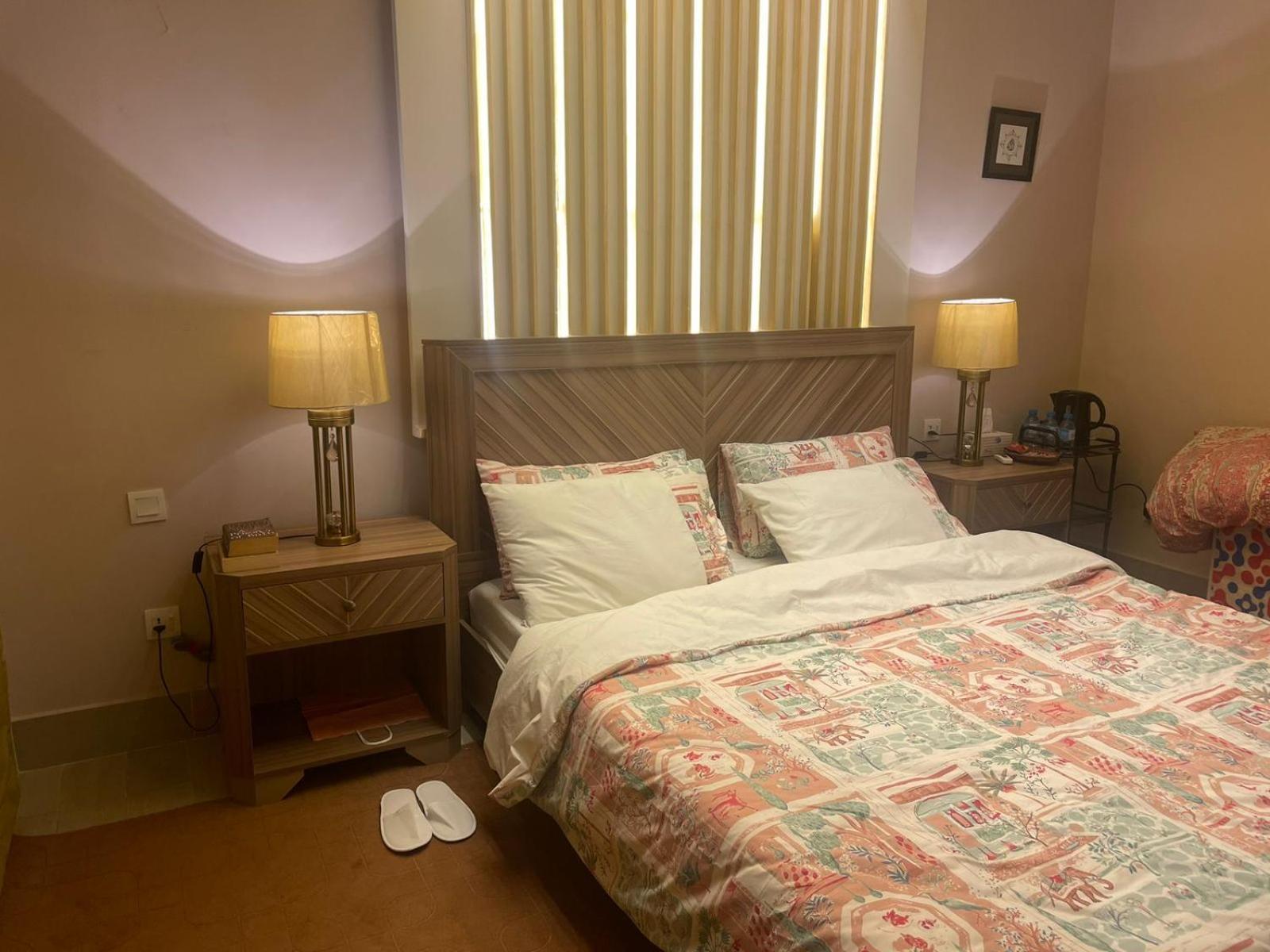 Grey Orchard Homestay - A Family Place 라호르 외부 사진