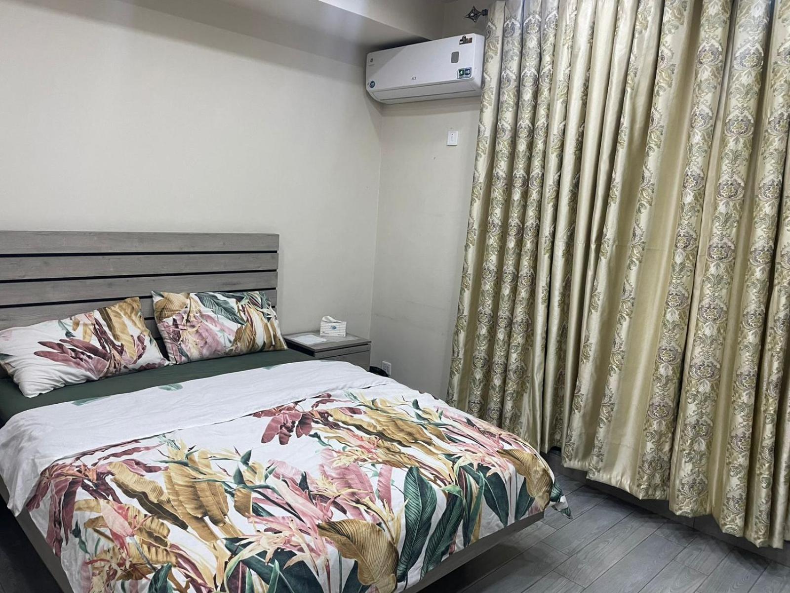 Grey Orchard Homestay - A Family Place 라호르 외부 사진